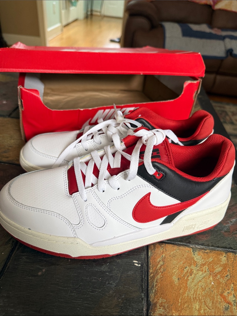 Nike Men's White Red Black Athletic Sneakers